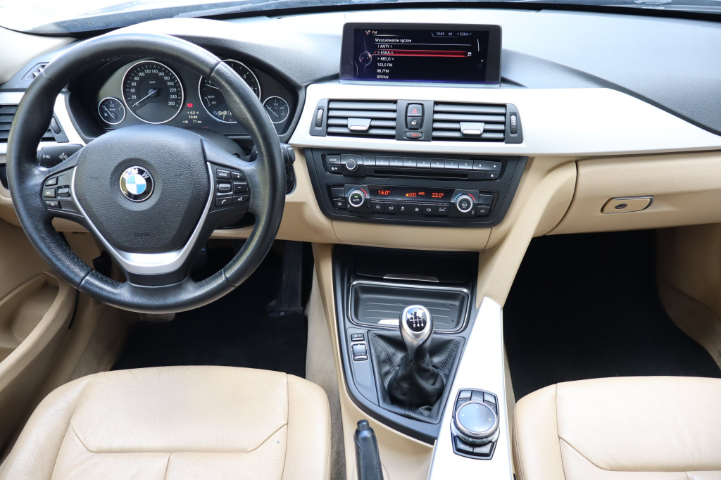 BMW 3