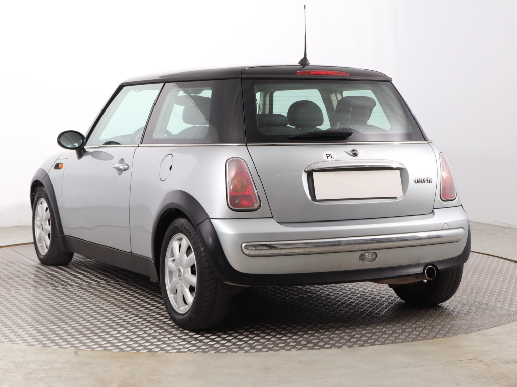 MINI 3-door