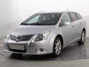 Toyota Avensis - 2011