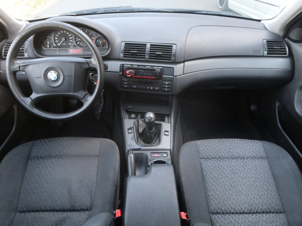 BMW 3