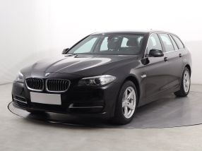 BMW 5 - 2015