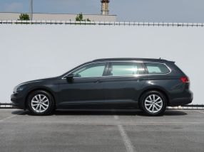 Volkswagen Passat - 2020