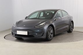 Tesla Model 3 - 2019