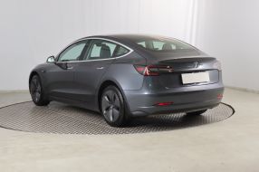 Tesla Model 3 - 2019