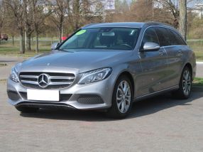 Mercedes-Benz C - 2015