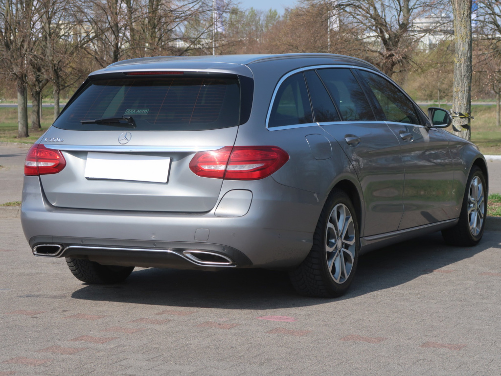 Mercedes-Benz C