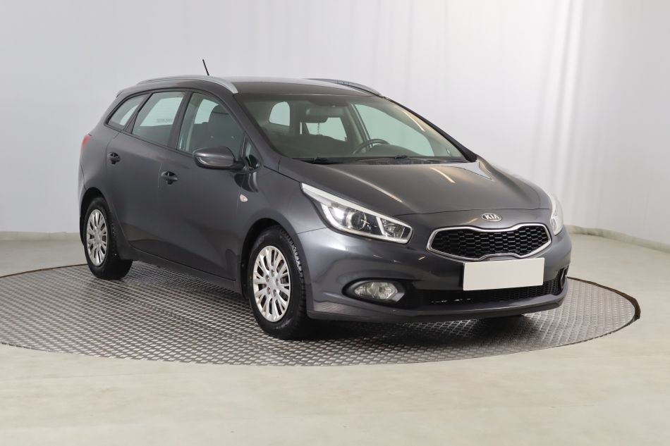 Kia Ceed - 2013