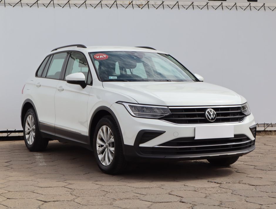 Volkswagen Tiguan - 2020