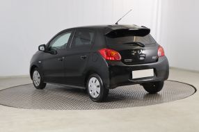 Mitsubishi Space Star - 2015