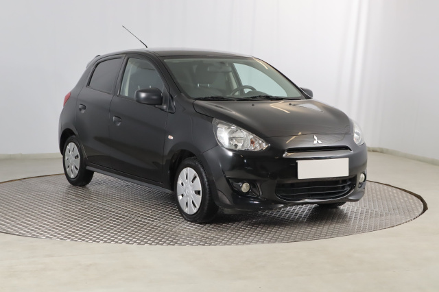Mitsubishi Space Star 2015