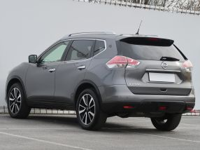 Nissan X-Trail - 2015