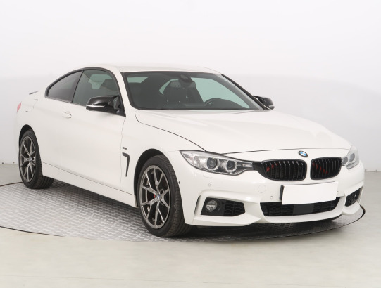BMW 4