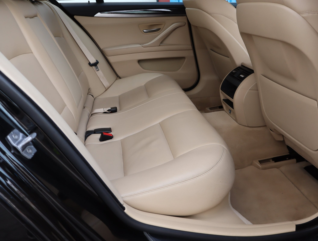 BMW 5