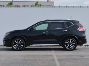 Nissan X-Trail - 2015