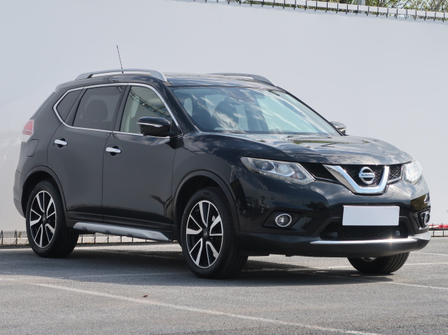 Nissan X-Trail 2015