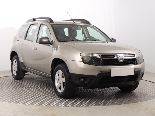 Dacia Duster 2011