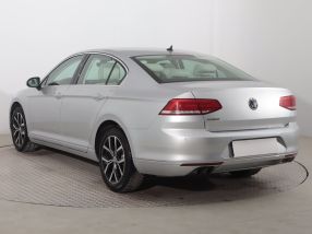 Volkswagen Passat - 2018