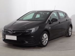 Opel Astra - 2021