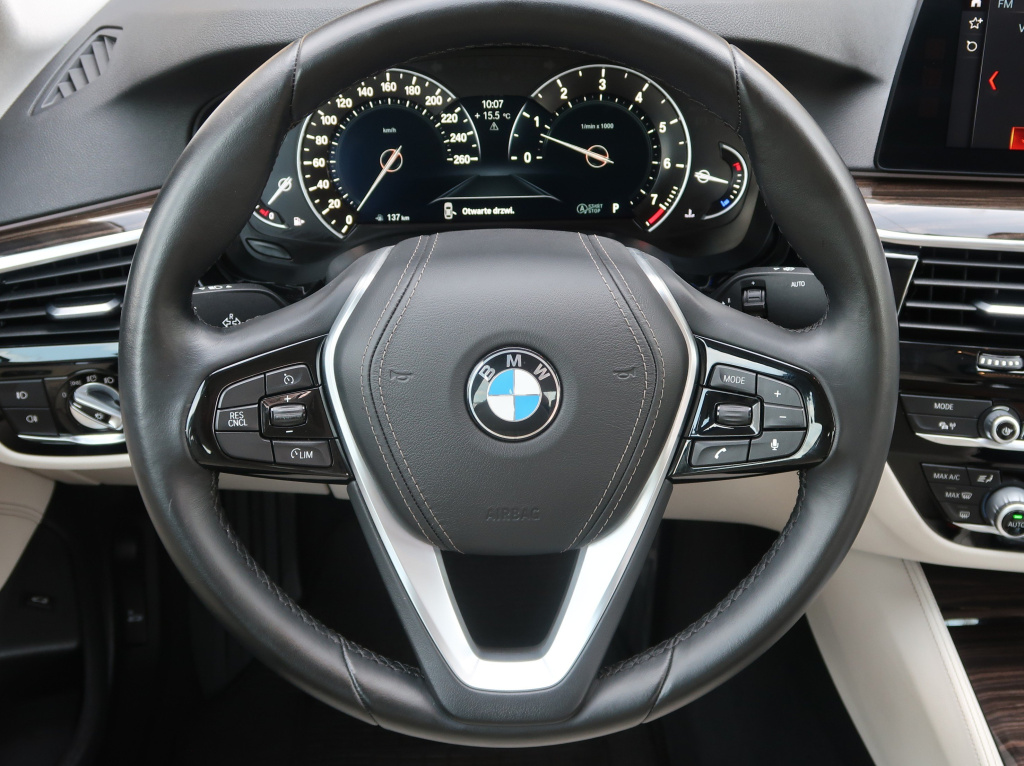 BMW 5