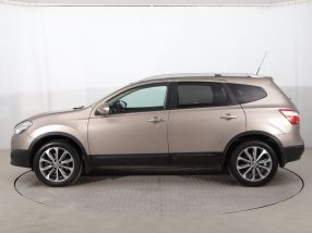 Nissan Qashqai+2 - 2013