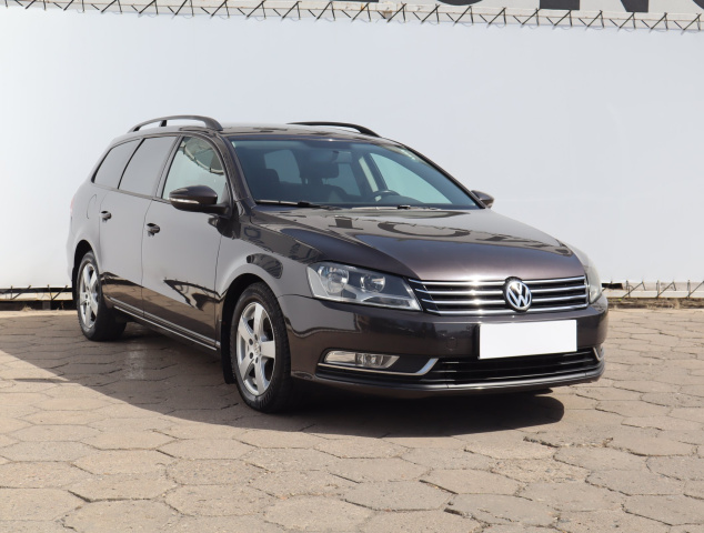 Volkswagen Passat 2011