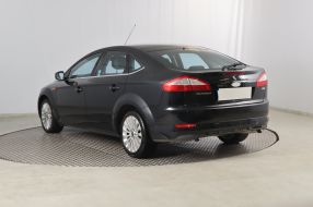 Ford Mondeo - 2010
