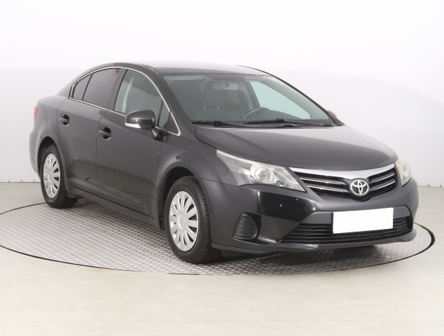 Toyota Avensis 2013