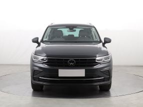 Volkswagen Tiguan - 2022