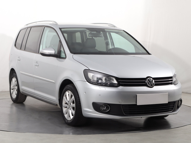 Volkswagen Touran 2011