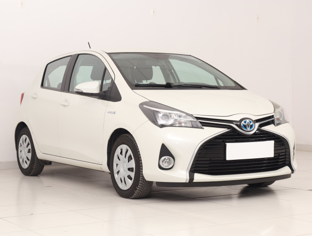 Toyota Yaris 2016