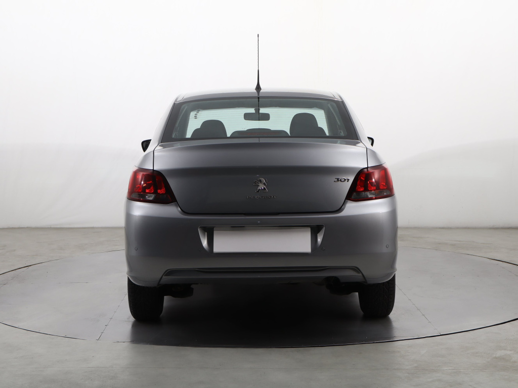 Peugeot 301