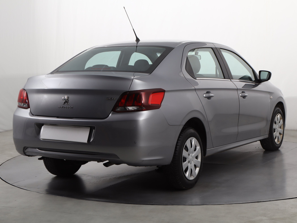 Peugeot 301