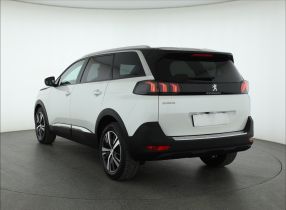 Peugeot 5008 - 2021