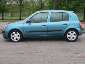 Renault Clio - 2003