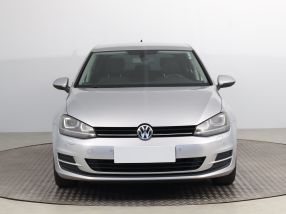 Volkswagen Golf - 2013