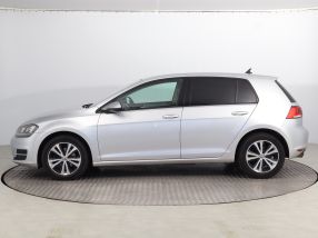 Volkswagen Golf - 2013