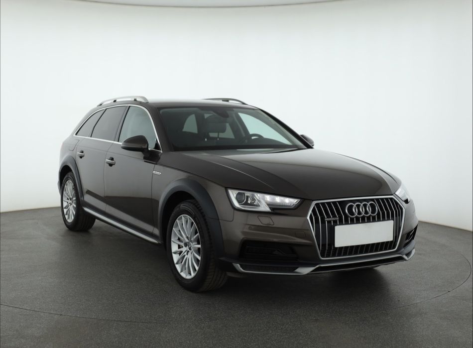 Audi Allroad A4 - 2017