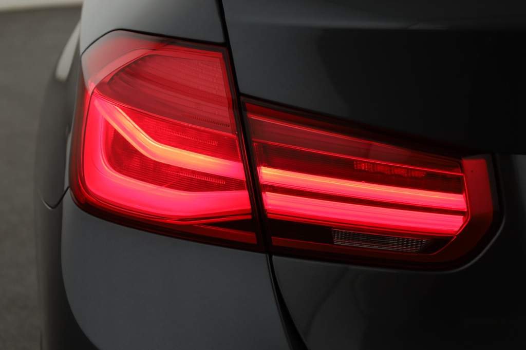 BMW 3