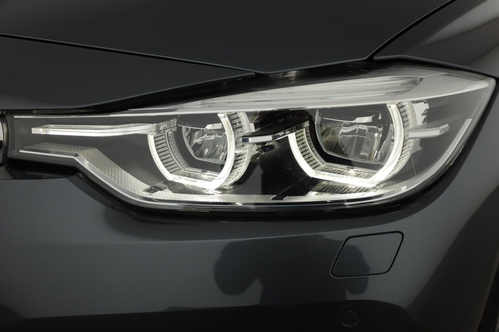 BMW 3