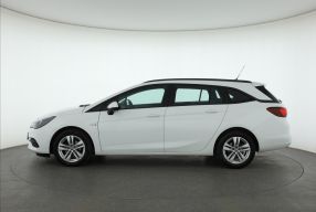 Opel Astra - 2021