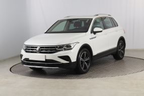 Volkswagen Tiguan - 2021