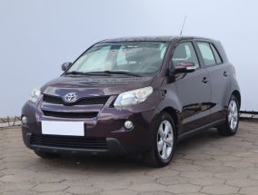 Toyota Urban Cruiser - 2009