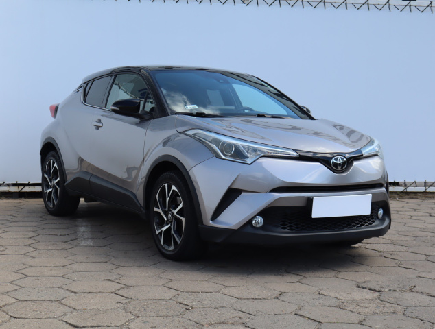 Toyota C-HR 2016