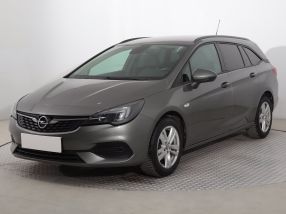 Opel Astra - 2021