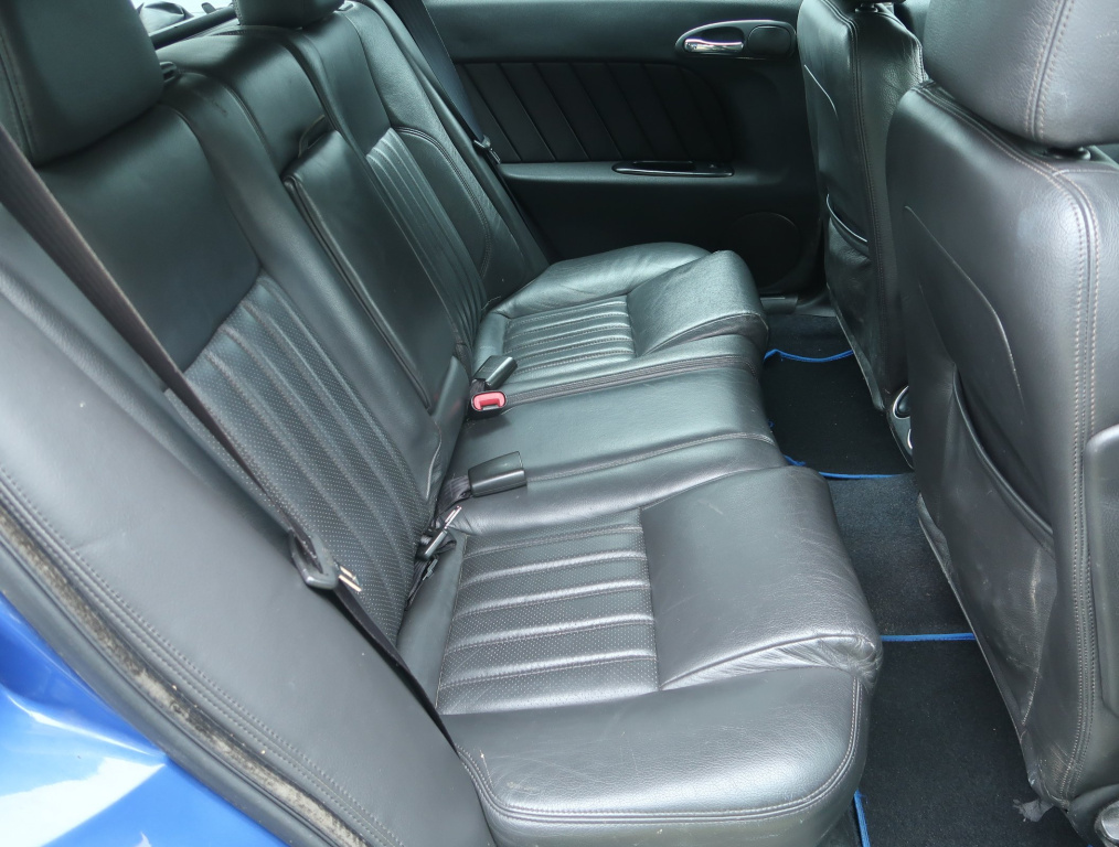 Alfa Romeo 156