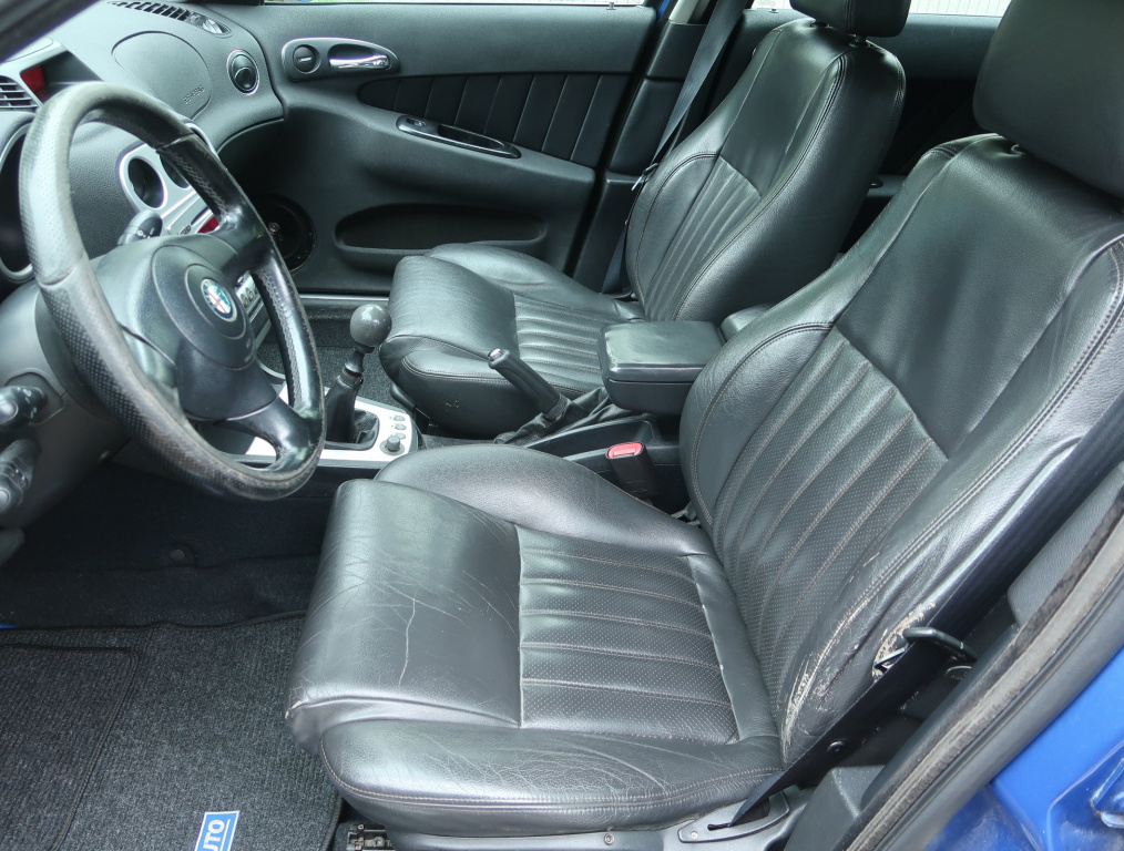 Alfa Romeo 156