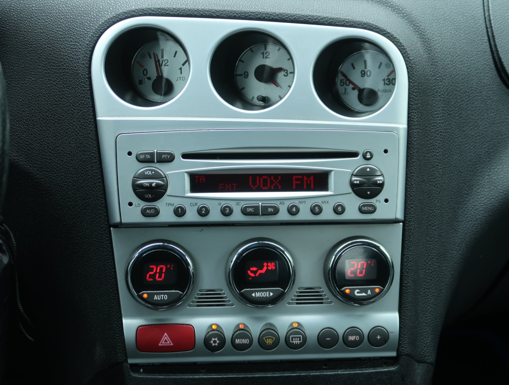 Alfa Romeo 156