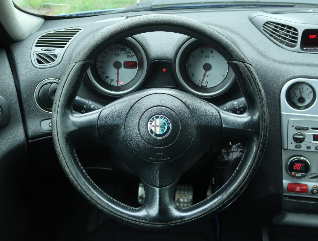 Alfa Romeo 156