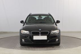BMW 3 - 2009