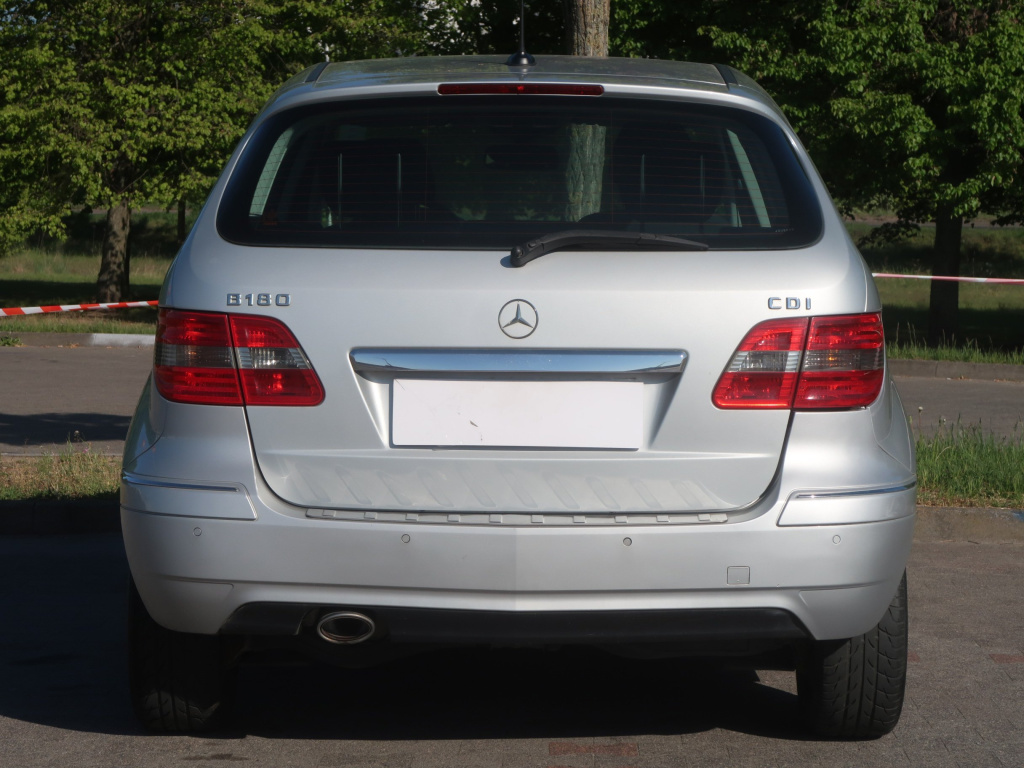Mercedes-Benz B